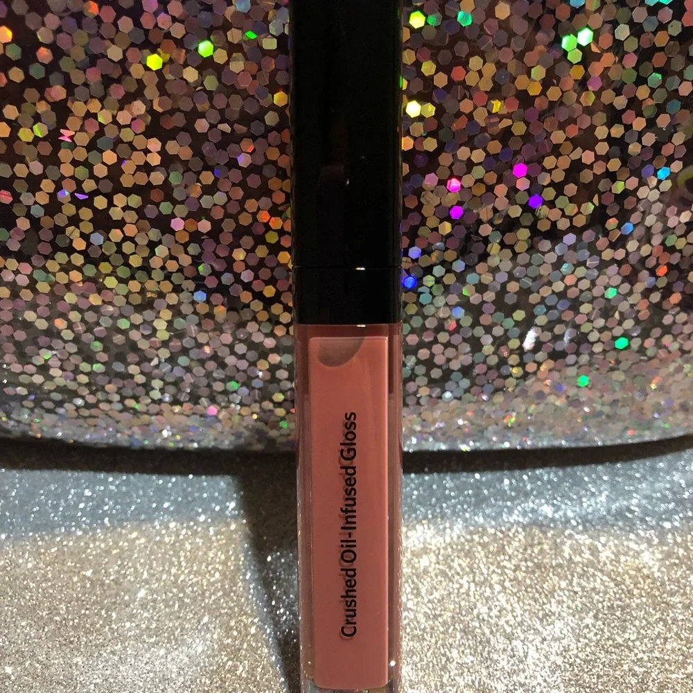 BNIB! Bobbi Brown Crushed Oil-Infused Gloss in New Romantic 💘